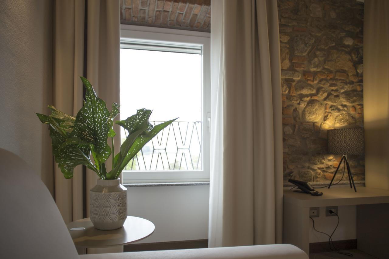 Hotel Ponti Angera